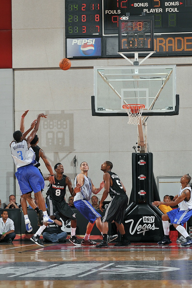 九游- 鹈鹕主场险胜太阳结束9连败 